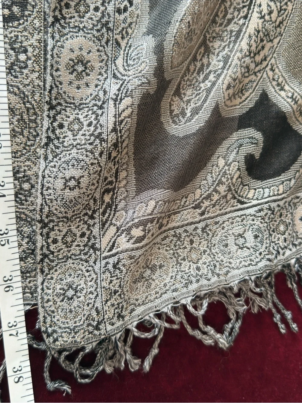 Paisley Fringed Curtain Scarf in Gray and Cream size L